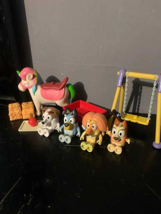 Other - Bluey Family Home Park Playset Furniture Replacement & Figure Lot Bingo Unipony
